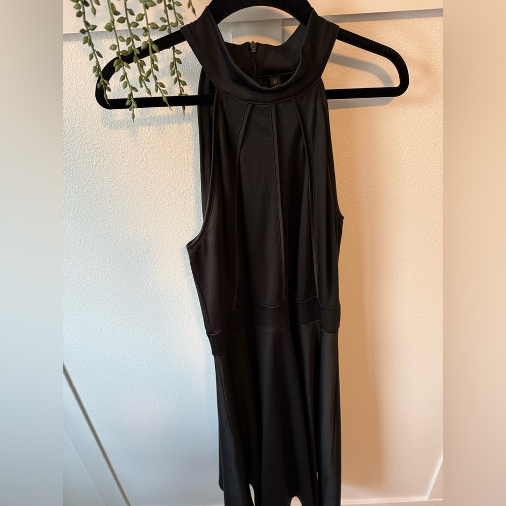 Black Sleeveless Dress